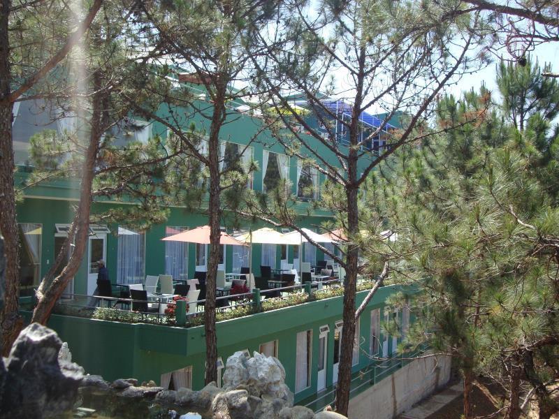 Rung Hoa Hotel Dalat Exterior foto